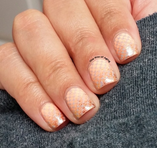 #OMD3NAILS: Peach Glitter Gradient & Stamping Nail Art | The Rite of Aging