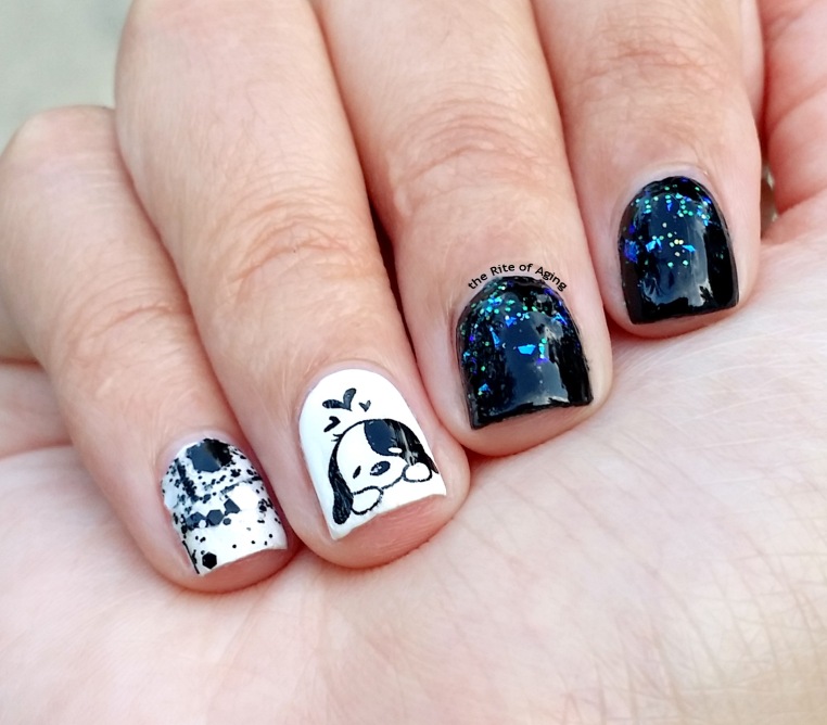 #31DC2015 - Black and White Glitter Nails | The Rite of Aging